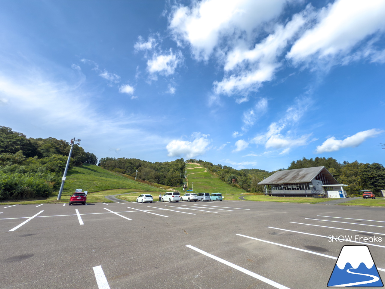 冬は羊蹄山を望む絶景のローカルゲレンデ…。俱知安町営旭ケ丘スキー場を電動アシスト自転車『ADO Air Carbon』で登ってみました(^^)/